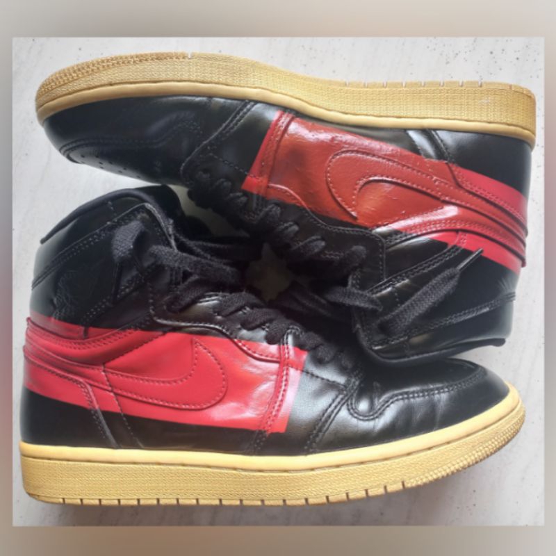 Air Jordan 1 Defiant Couture