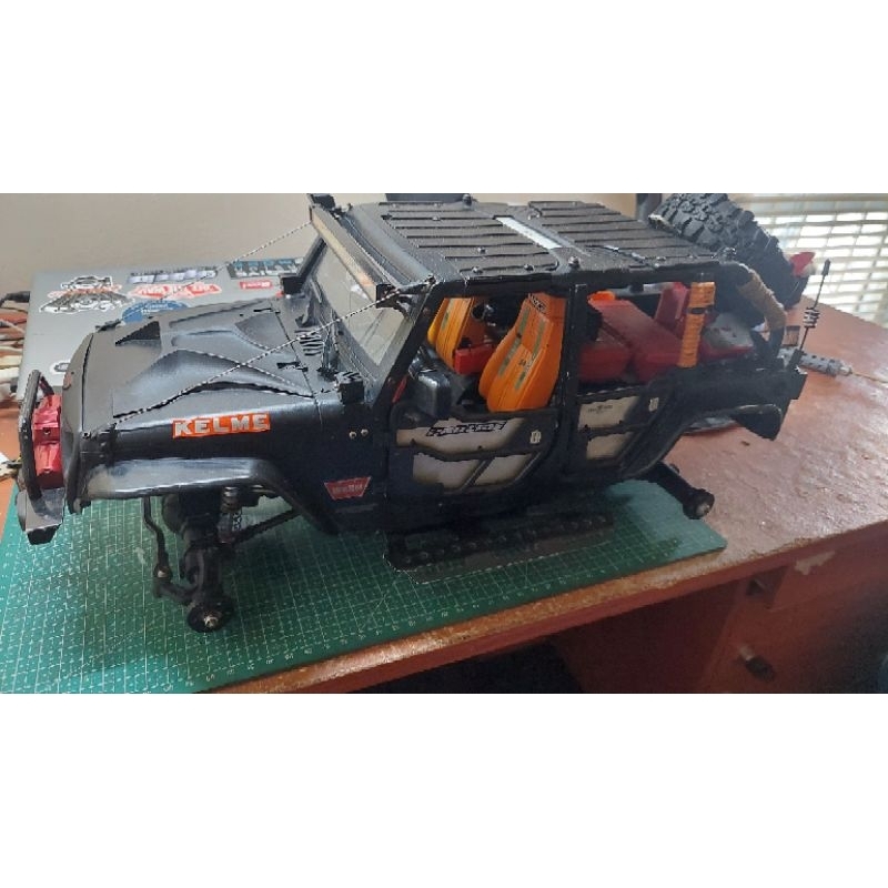 RC Adventure 1/10 RTR bekas
