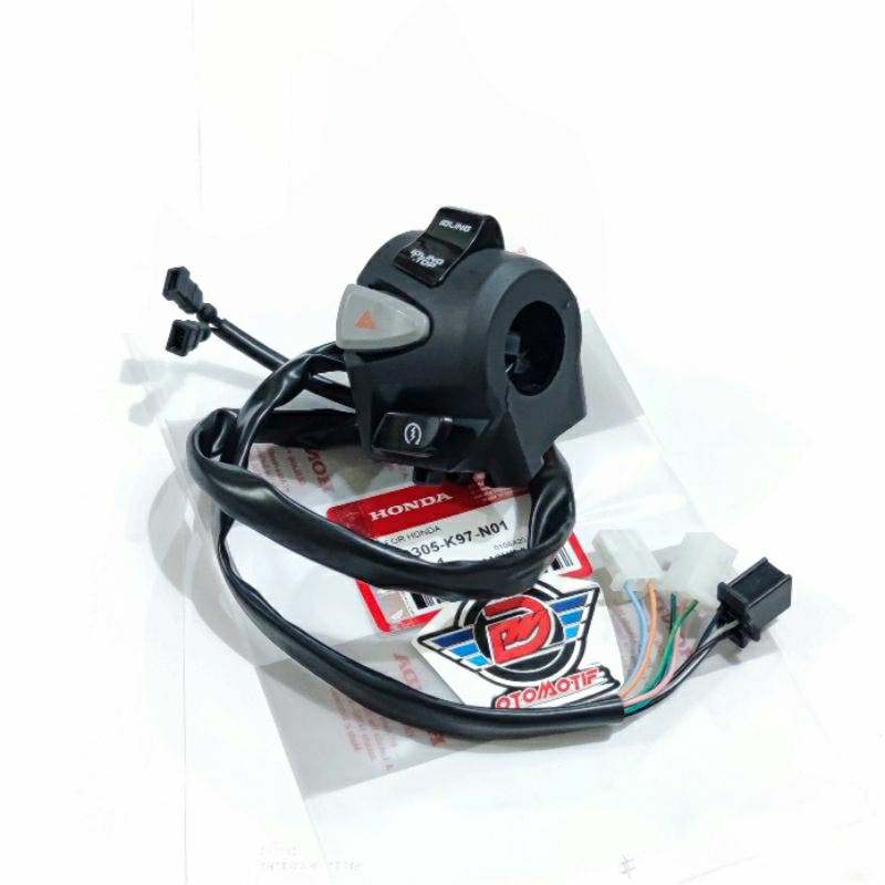 SAKLAR HOLDER KANAN PCX150 K97