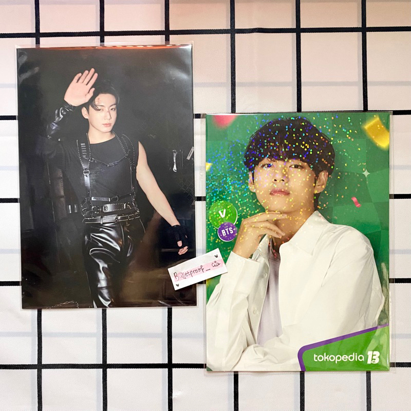 Jungkook Membership Kit Official Postcard + Taehyung OFFICIAL BTS PHOTOCARD