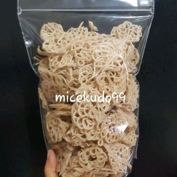 

KERUPUK MIE MENTAH / KRUPUK MAWAR / MIE BAWANG