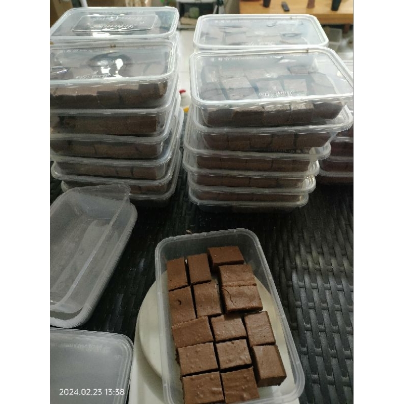 

coklat blok 0abrik tanpa kacang polos 250gr box