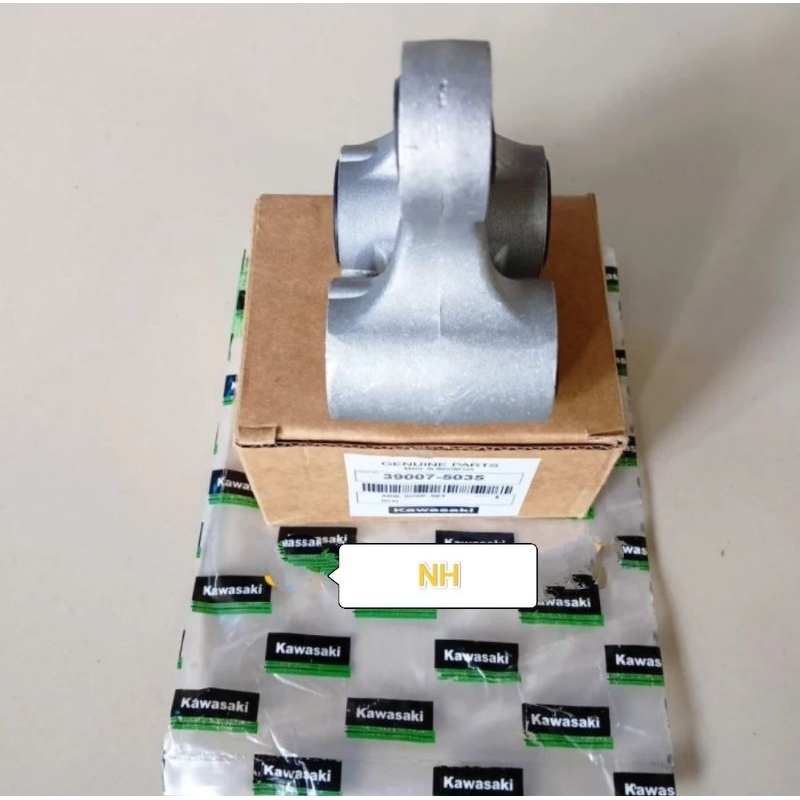 BOSH ARM ASSY KACAMATA KAWASAKI KLX 150 L/KLX 150 BF/D TRACKER XLX S ORI