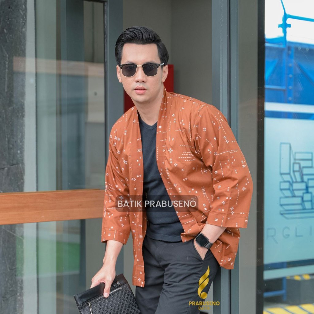 Batik Prabuseno Rayan Coklat Outer Batik Katun Unisex Pria Wanita