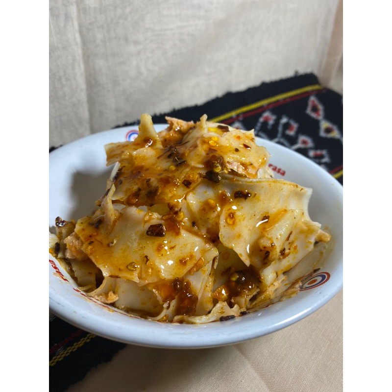 

READY STOCK PANGSIT AYAM KEJU LUMER