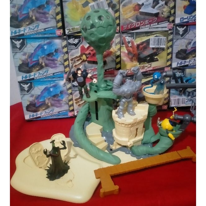 Gila Bandai fugure Zak Storm crogar skullivar clovis caramba