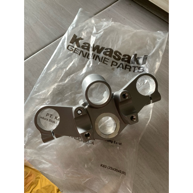 SEGITIGA T ATAS NINJA R OLD ORIGINAL