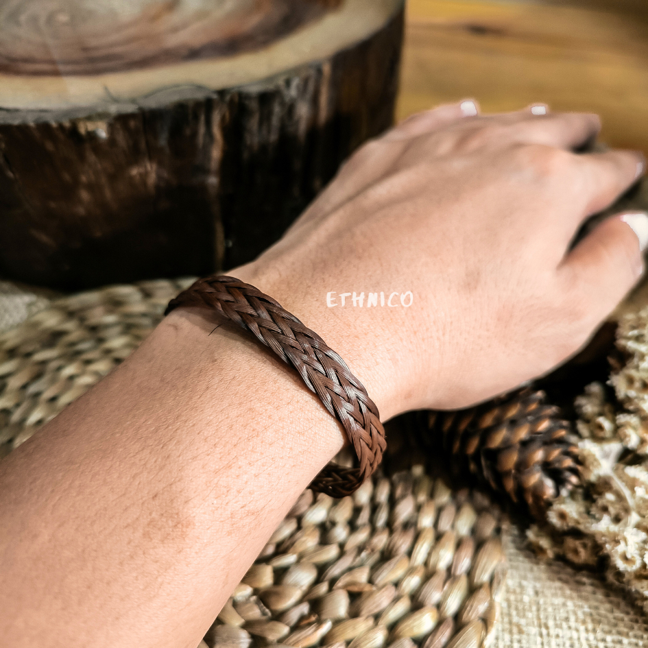 Gelang Anyaman Rotan Handam Khas Suku Baduy