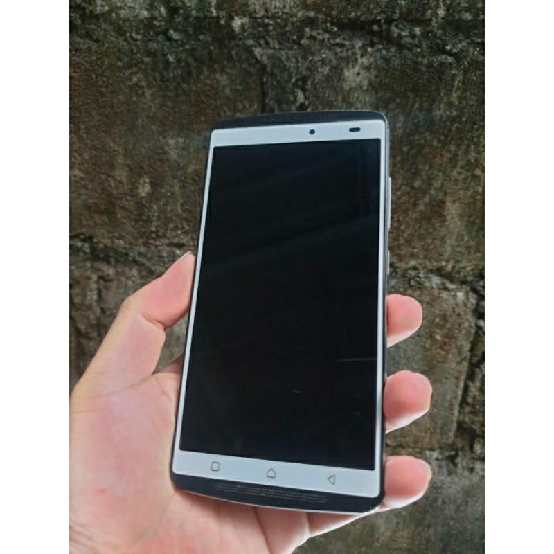 Lenovo Vibe K4 Note A7010a48 4G Ram 3/16Gb original bahan minus