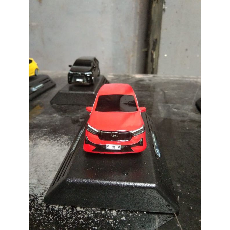 PAJANGAN DASBORD  MINIATUR MOBIL NEW BRIO 2023