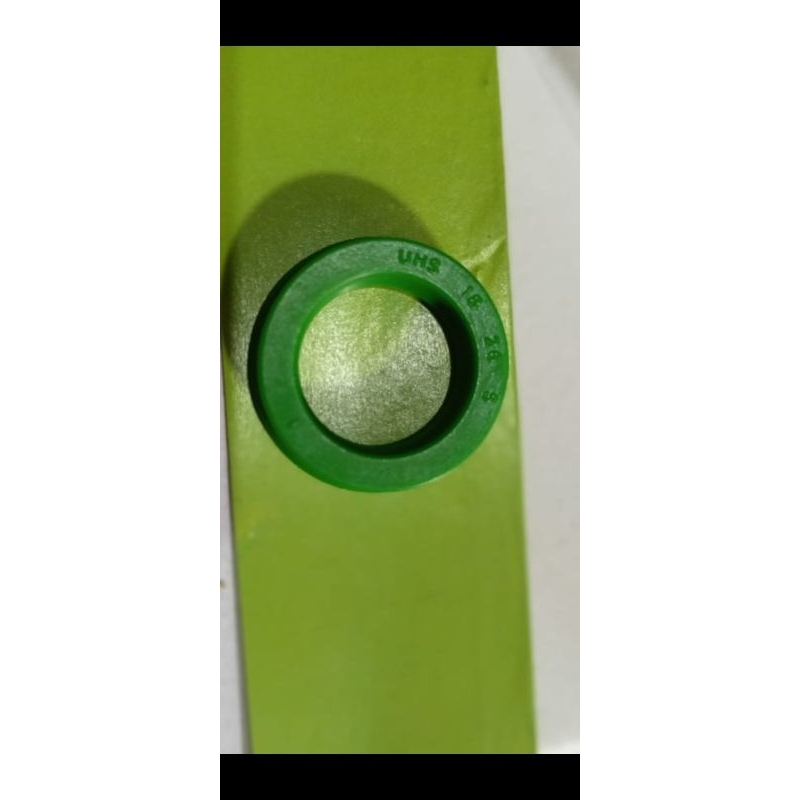 Seal Hydraulic UHS 18 26 5 Piston Rod Seal UHS 18 26 5 ( Green )