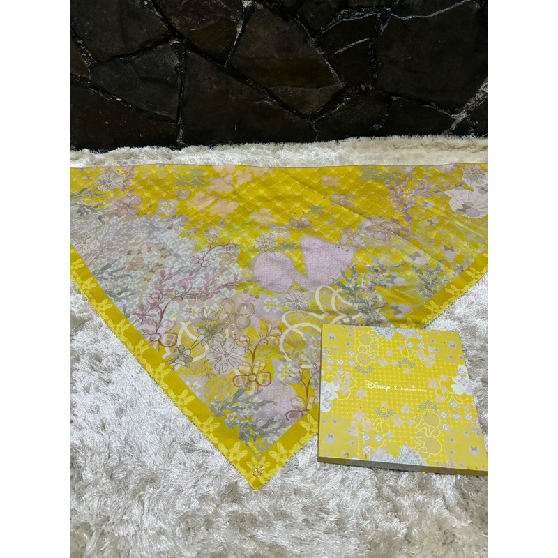 Buttonscarves The Dream Park - Sun