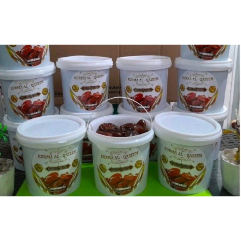 

Kurma kemasan ember 500gr