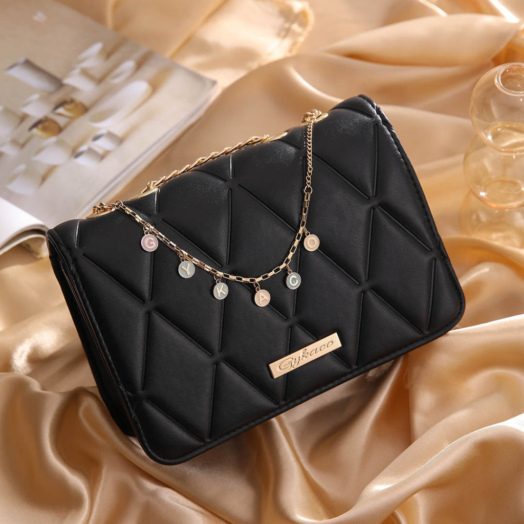 Custom Charm Nama Gelang / Rante Tas *** Tersedia Alphabet A - Z ***-4