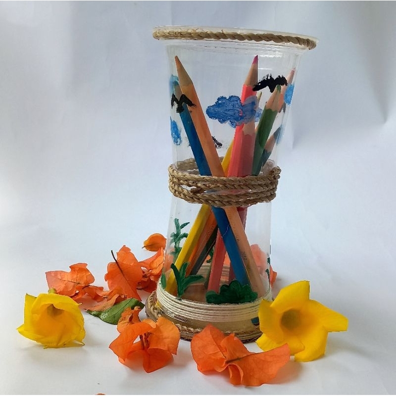 

tempat pensil