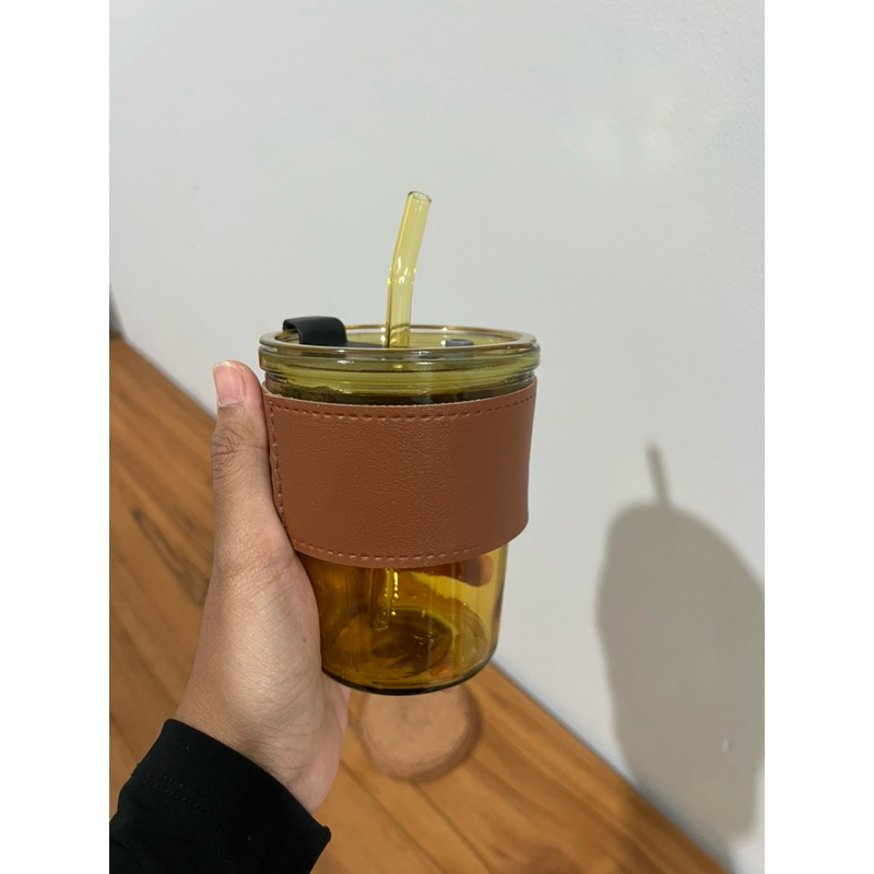 Gelas Minum Kaca Sedotan Warna Coklat 450ml