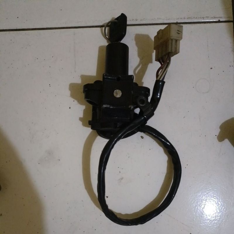 kunci kontak ninja 250 karbu 250 f1 /z250