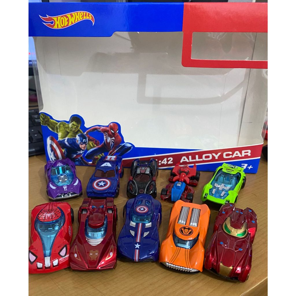 MAINAN DIECAST MOBIL HOT WHEELS KARAKTER AVENGERS ISI 10 PCS 08255