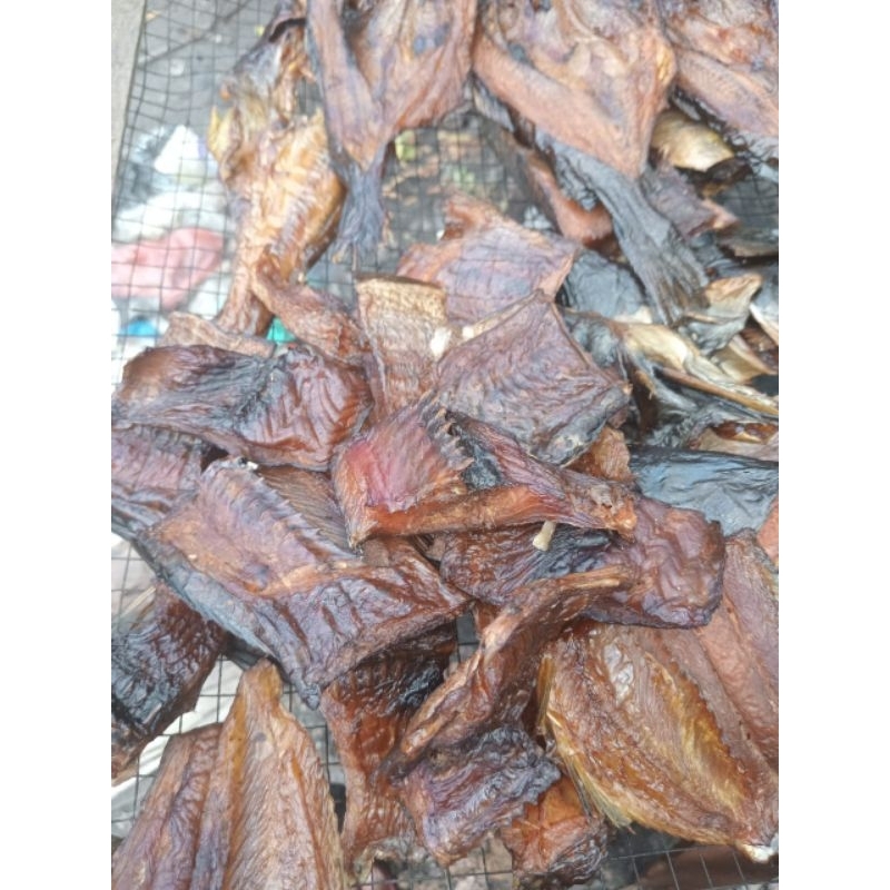 

ikan salai asap (toman) 1kg