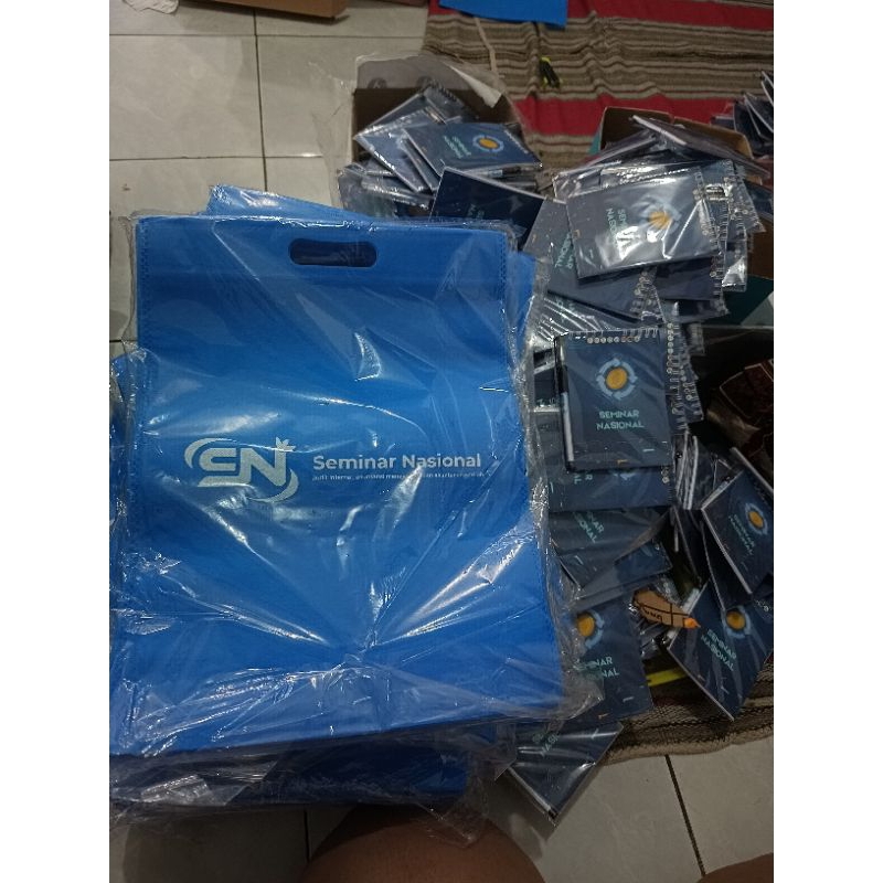

Tas Spundbond Goodybag custom #termurah#prosestercepat