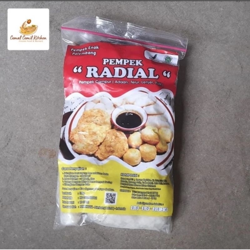 

Pempek Pem Pek Mpek Mpek Mpempek Mpekmpek Radial Asli Buatan Palembang Murah isi 10 campur (Telur/kapal selam, lenjer, adaan, kulit) + Cuko