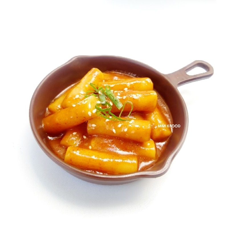 

Tteokbokki matang 1 porsi / cup khusus hari minggu