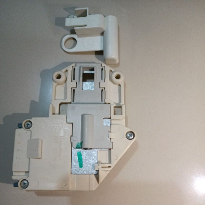 DOORLOCK MESIN CUCI ELECTROLUX WH 1090 WH 262 EWF 500