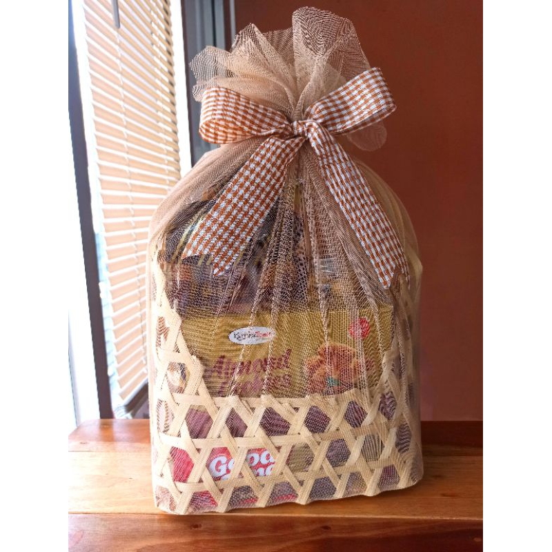 

HAMPERS ESTETIK LEBARAN