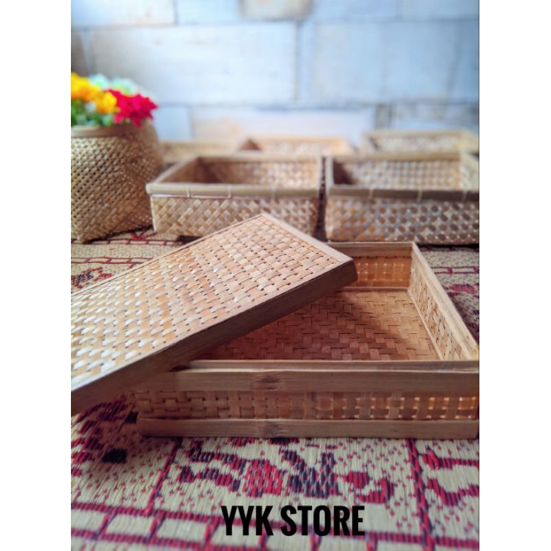 

Box Bambu 35x25cm / Kotak Parcel Bambu