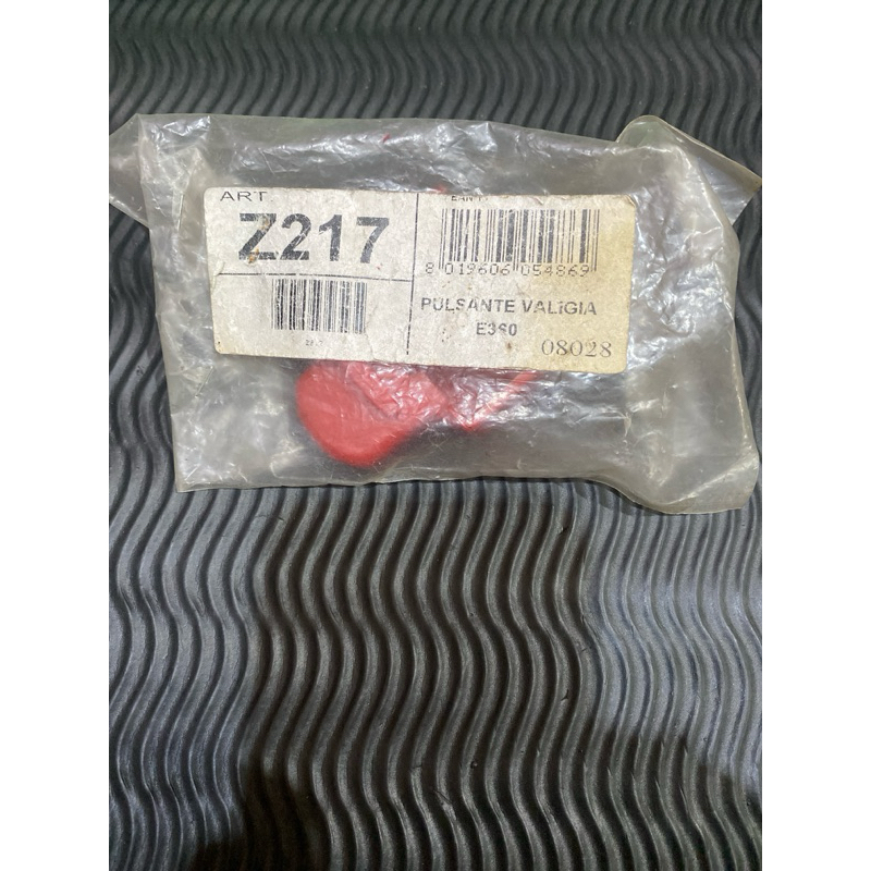 pushbutton givi E360 Z217 sparepart box givi original produk faqihmotoshop