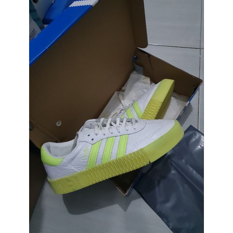 Adidas Sambarose