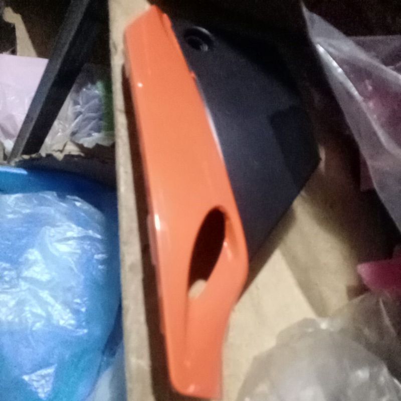 Bok aki Fizr Oren /bodi kecil Fizr Vega lama Oren 2004