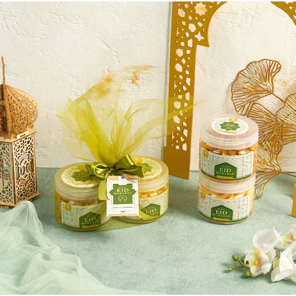 

Hampers Snack / Kue Kering / Hampers Packaging Tile Ribbon 400ML Isi 2 Toples Spesial Lebaran / Idul Fitri / Natal / Imlek CNY / Newborn / New Year