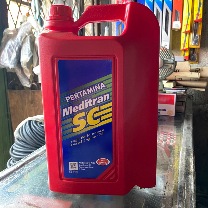 Oli mesin diesel MEDITRAN SC 15W/40