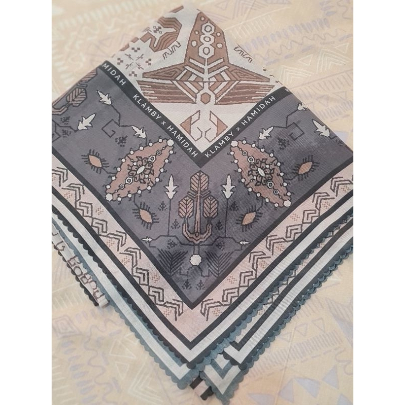 Sumba Scarf - Wearing Klamby x Hamidah