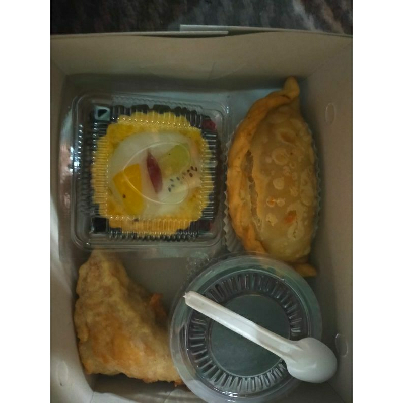 Paket kue box
