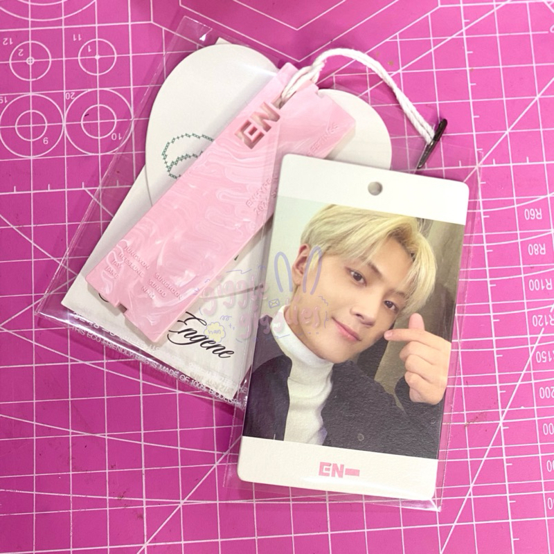 Jay paper charm digicode set sg24 enhypen season’s greetings 2024