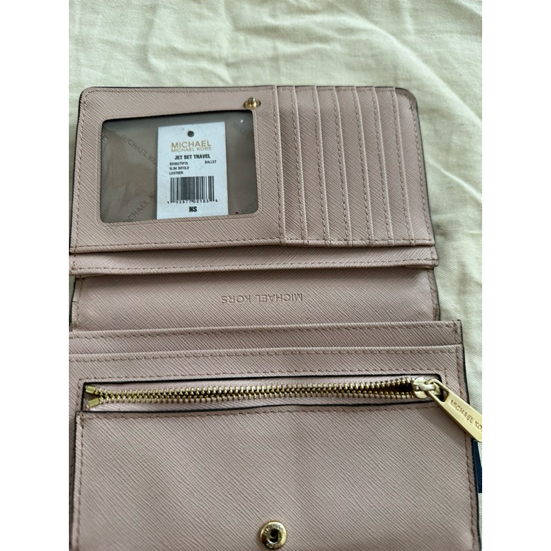 Preloved dompet MK original no dust bag