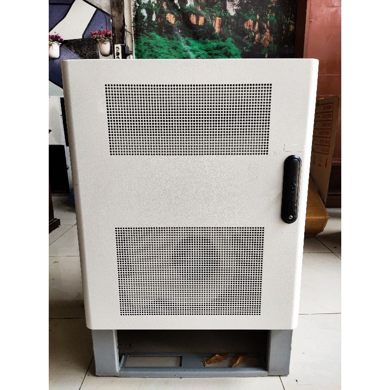 Rak Server TMC 11H Instalasion Outdoor dan Indoor untuk data center, switch internet GPON OLT System