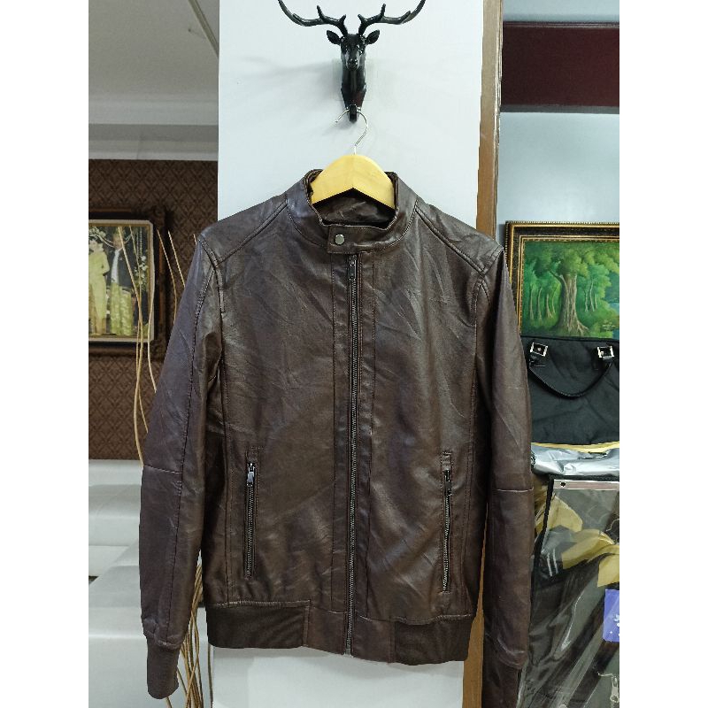 jaket kulit sintetis ZARA MAN (size M)