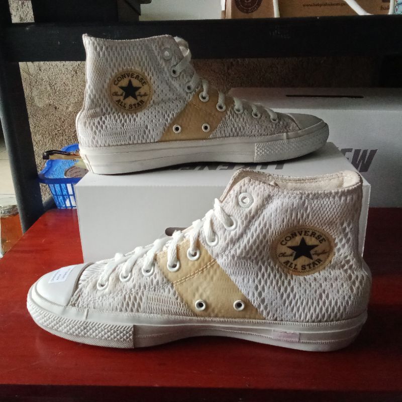 SEPATU CONVERSE ALL STAR PUTIH