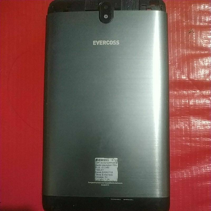 backdoor bekas tab Evercoss R70