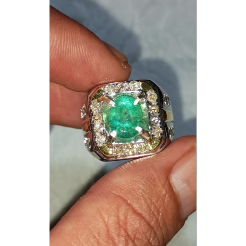 natural emerald beryl zamrud