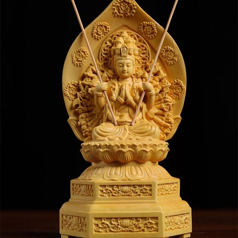 Kwan im 1000 tangan / Qian Shou Guan Yin ( duduk )