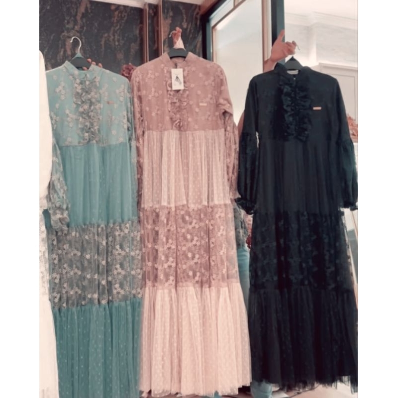 Gamis Tulle Polkadot Mewah-ShellaSaukia