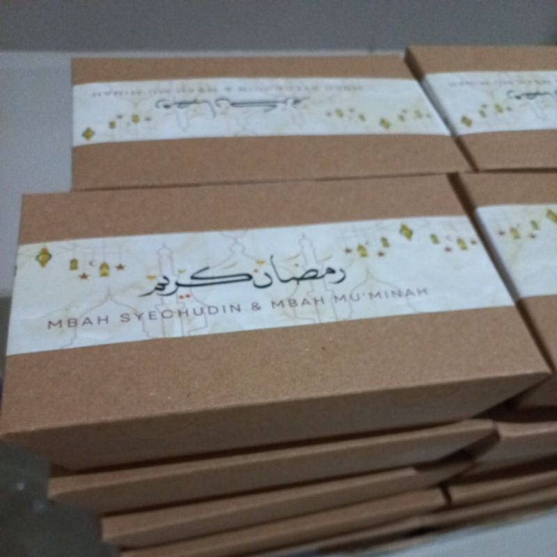 

HAMPERS RAMADHAN KURMA SUKARI