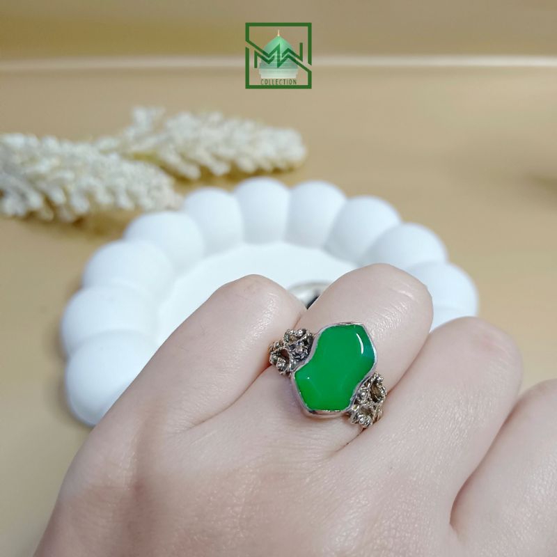 Cincin Terompah Wanita | Batu Permata Hijau & Monel