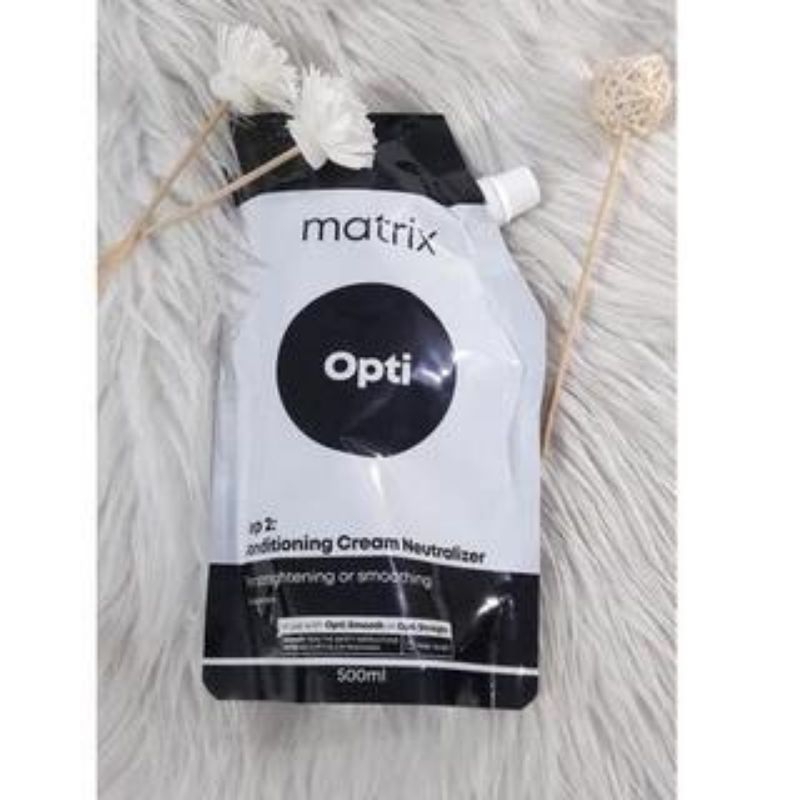 MATRIX Smoothing Opti Straight Step 2 500ml ➶
