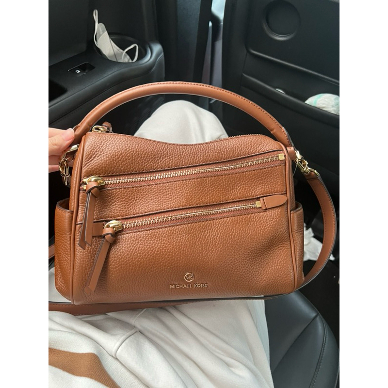 Preloved AUTHENTIC Original MK Lorimer size Medium warna Luggage / Brown VGC