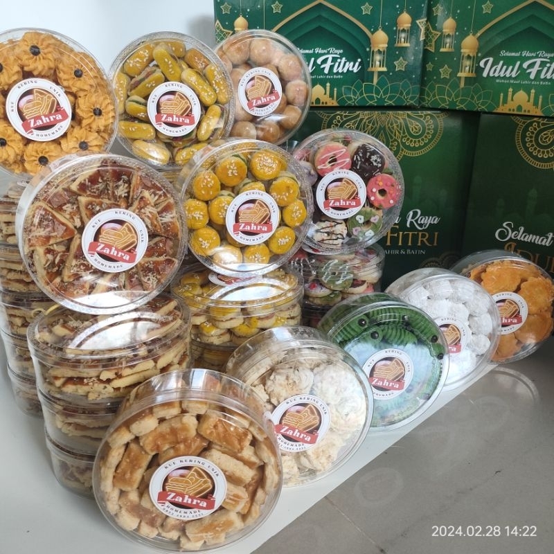 

PROMO MURAH kue pie mini/ NASTAR GULUNG ENAK BANJARMASIN TERLARIS//cod//BAYAR DI TEMPAT